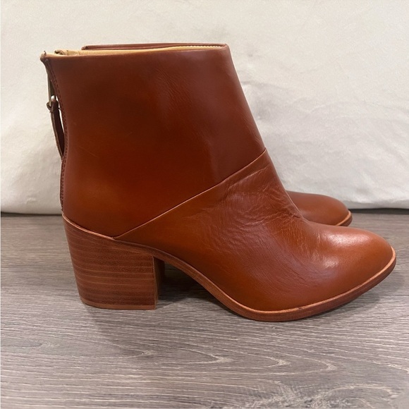 NISOLO Dari Leather Heeled Back Zip Boots in Color “Brandy” Size 8.5 - Picture 9 of 13